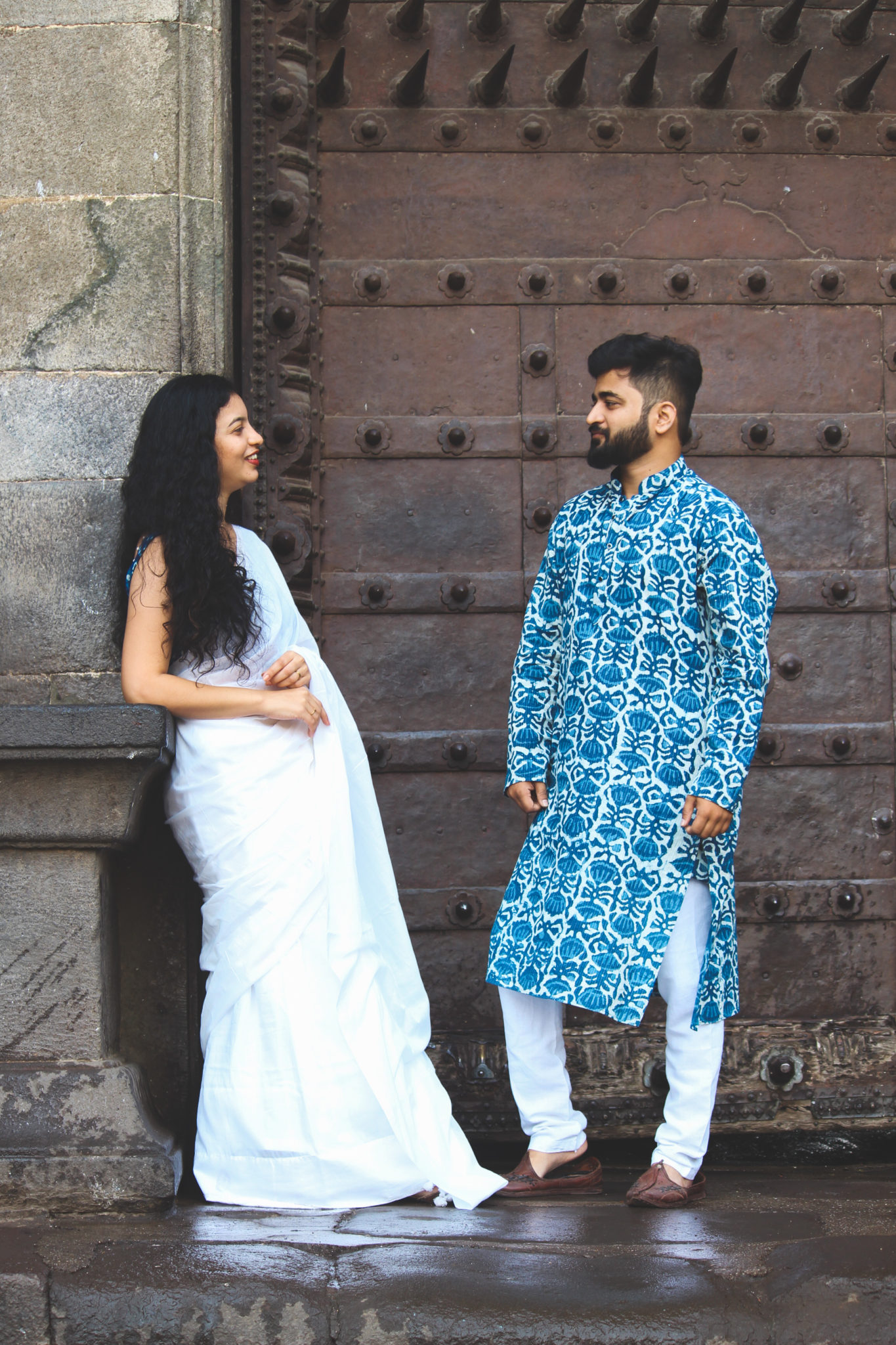 Yugandhara Yogesh Pre-wedding shoot